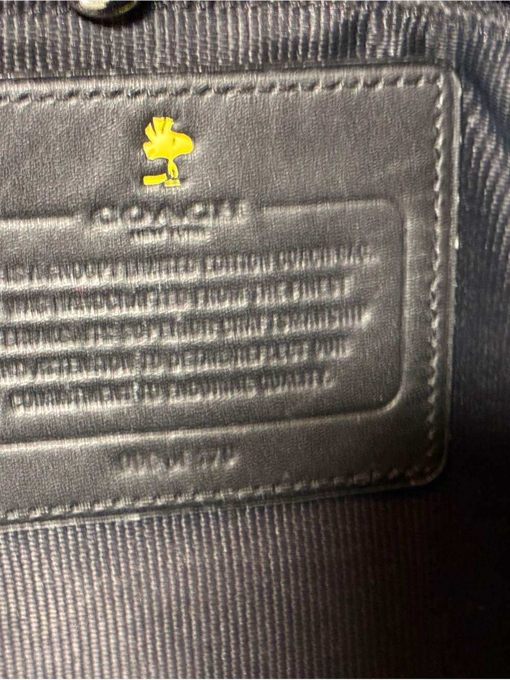 Coach x Peanuts Snoopy Limited Edition Leather Taxi Tote - Picture 3 of 12